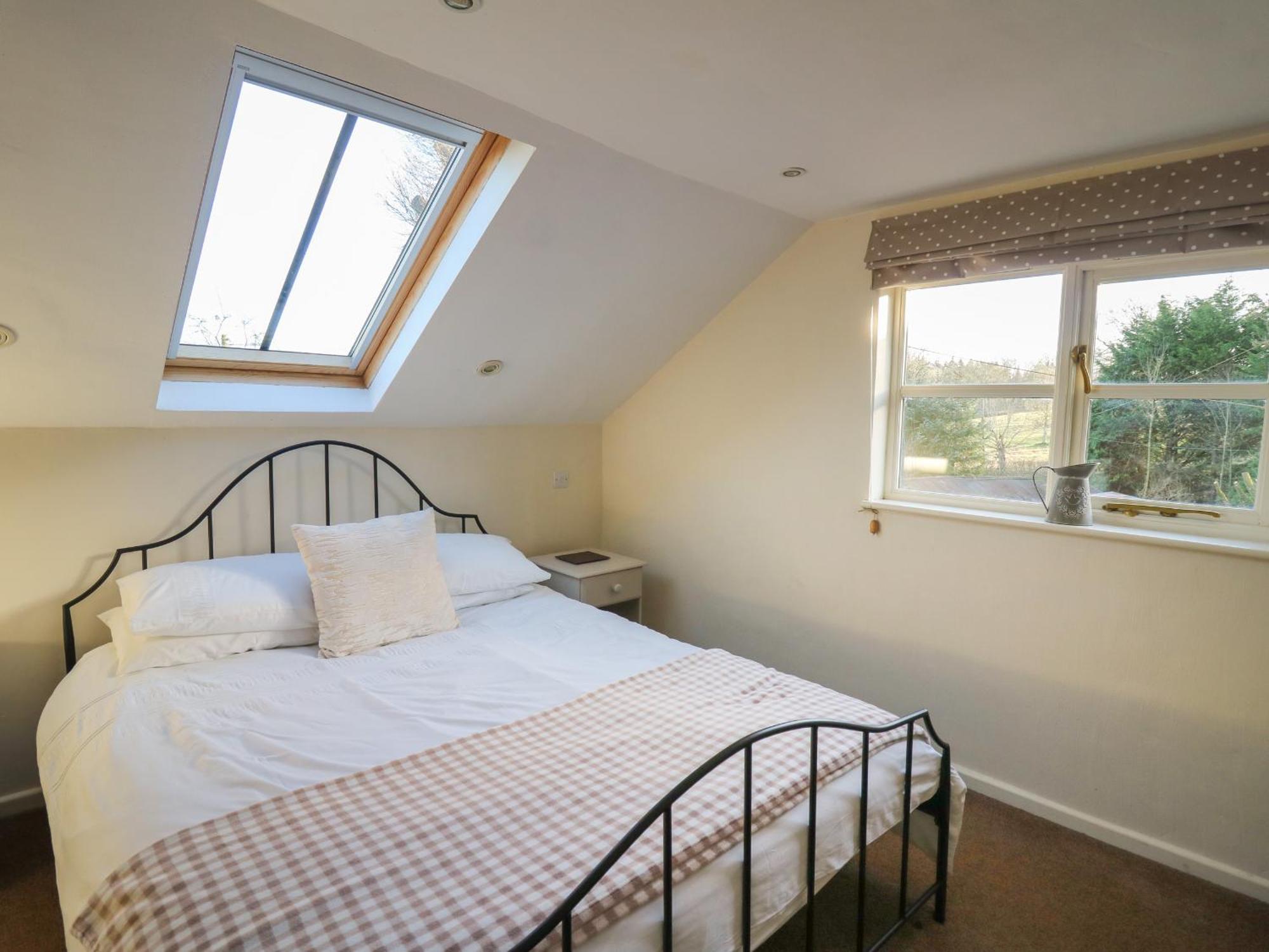 Villa Caely Llandrindod Wells Exterior foto